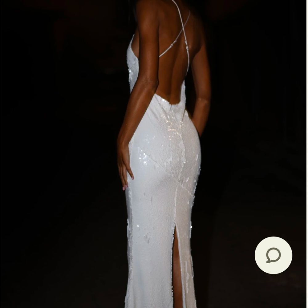 Meshki “Gracie” Dress - white sequin bridal dress size XS - Picture 2 of 6